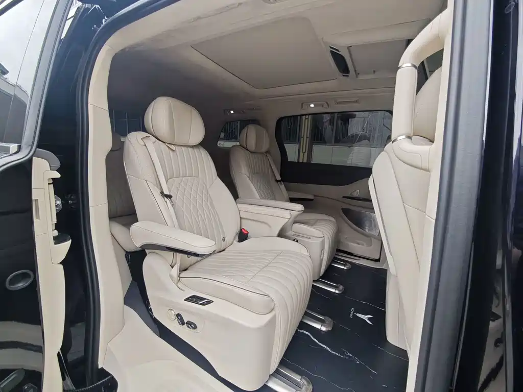 Lantu Dreamer 2024 PHEV ultra-long battery life flagship version купить на сайте DeffCars