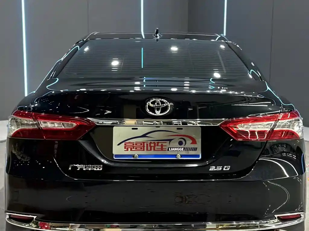 Camry 2023 2.5G Deluxe Edition купить на сайте DeffCars