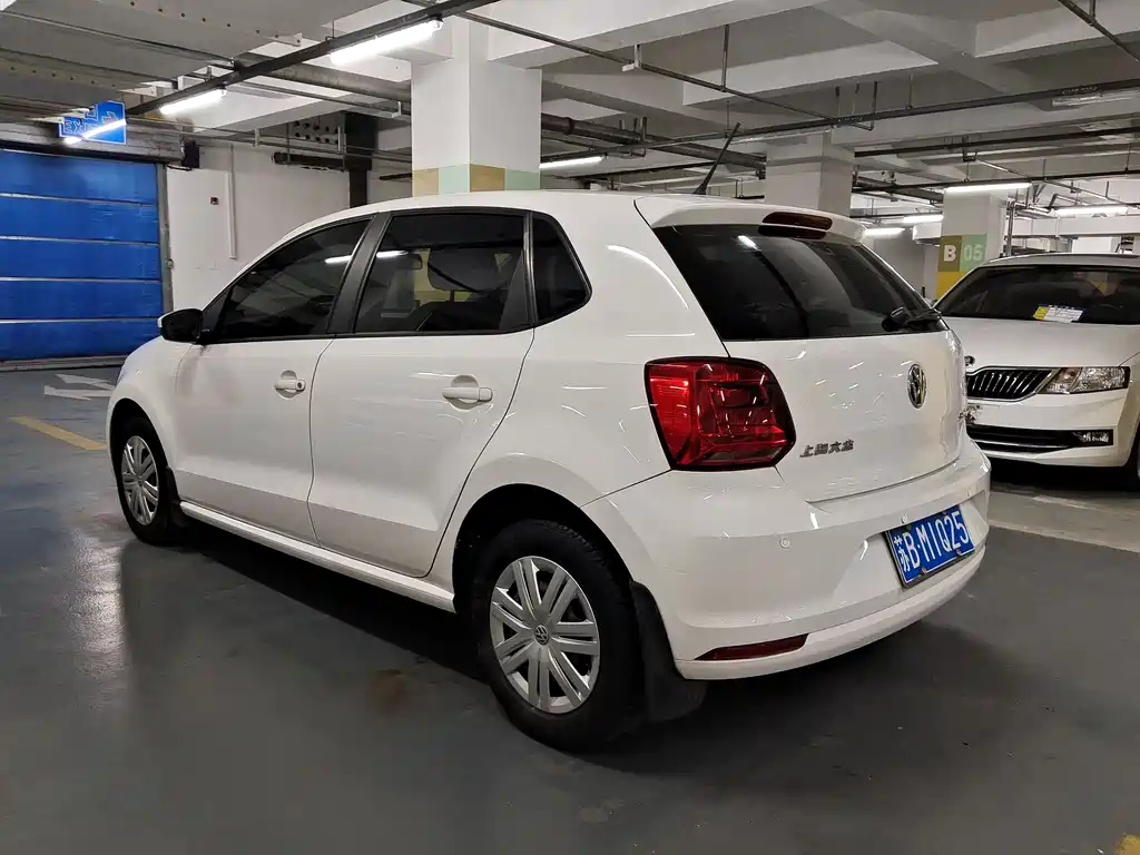 Polo 2014 1.4L manual fashion version купить на сайте DeffCars