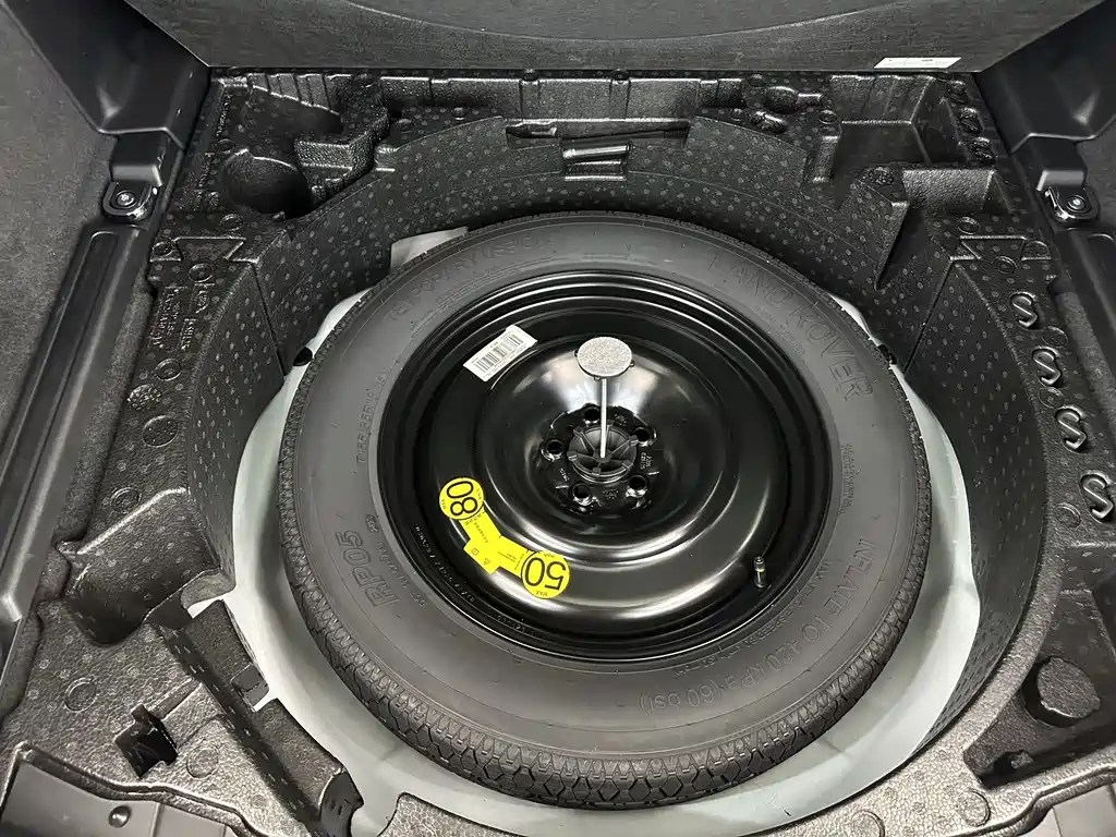 Discovery Sport 2024 Luxury Customized Edition купить на сайте DeffCars
