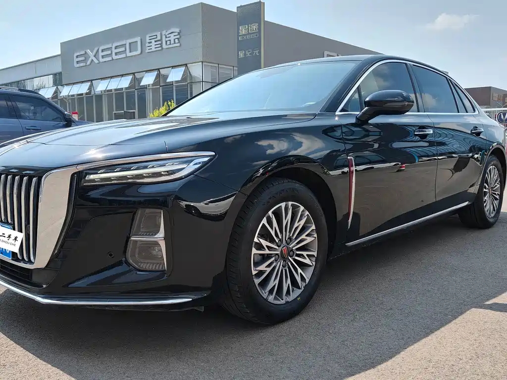 Hongqi H5 2024 1.5T DCT Zhilian Qiyun Edition купить на сайте DeffCars