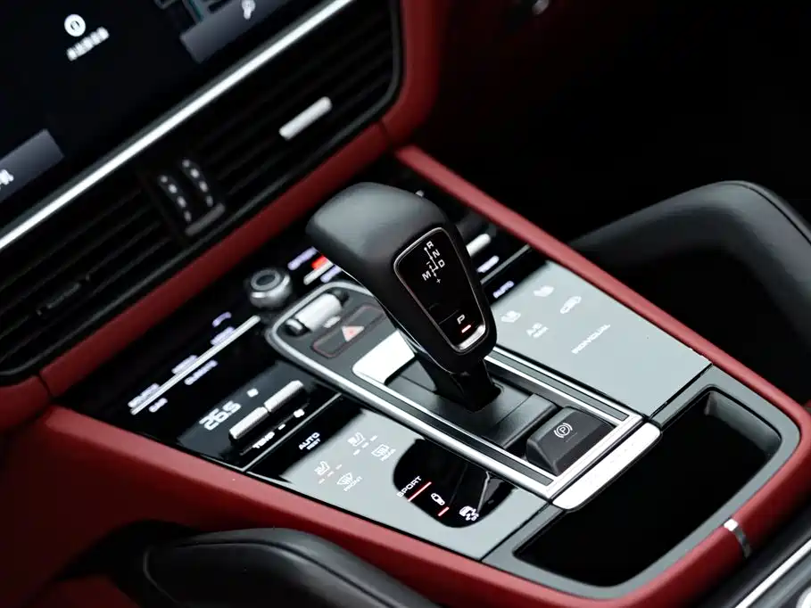Cayenne 2022 Cayenne 3.0T Platinum Edition купить на сайте DeffCars