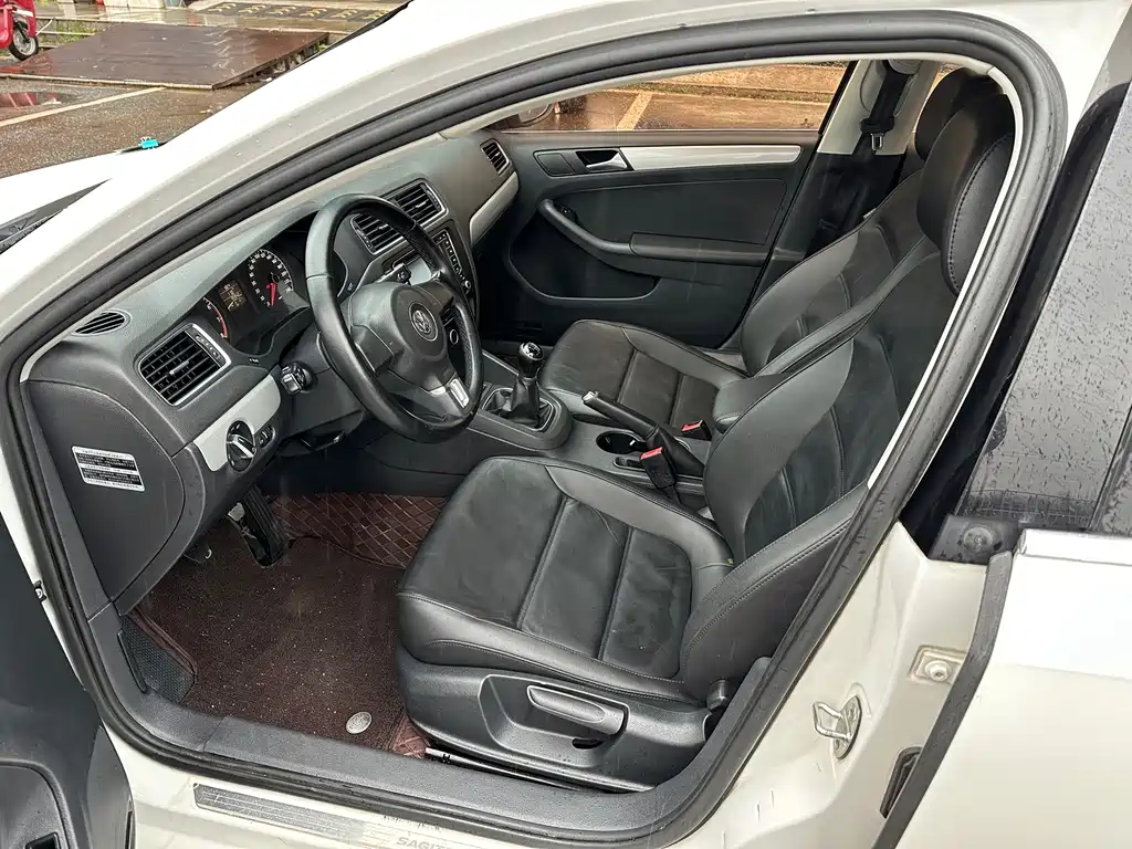 Sagitar 2014 facelift 1.6L manual comfort type купить на сайте DeffCars