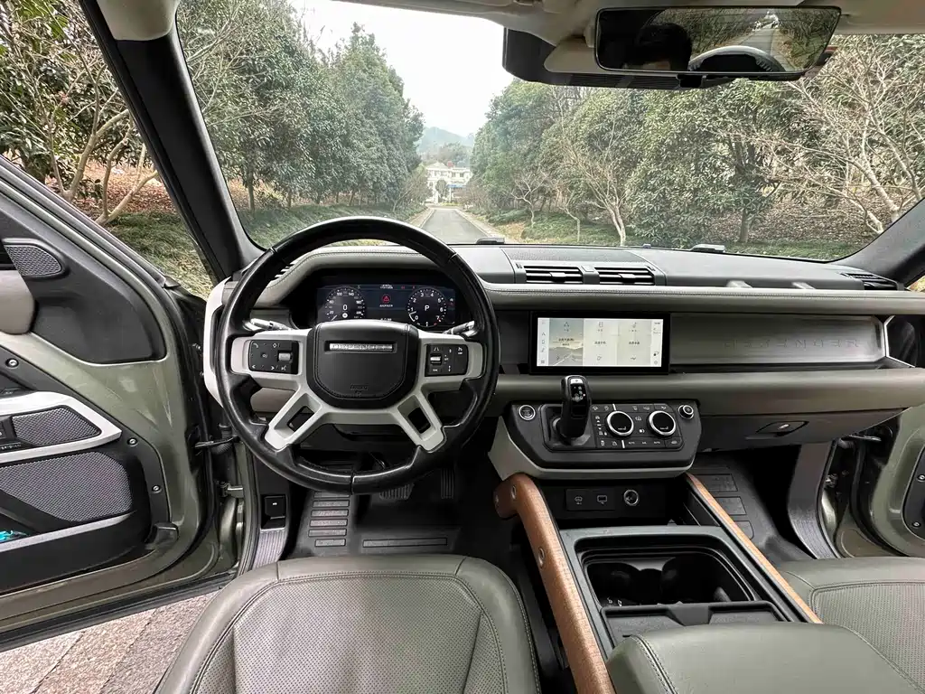 Land Rover Defender 2020款 110 P400 HSE купить на сайте DeffCars