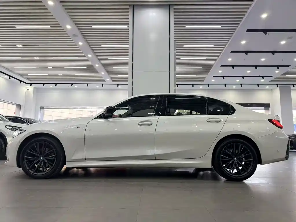 BMW 3 Series 2023 325Li M Sports Night Package купить на сайте DeffCars