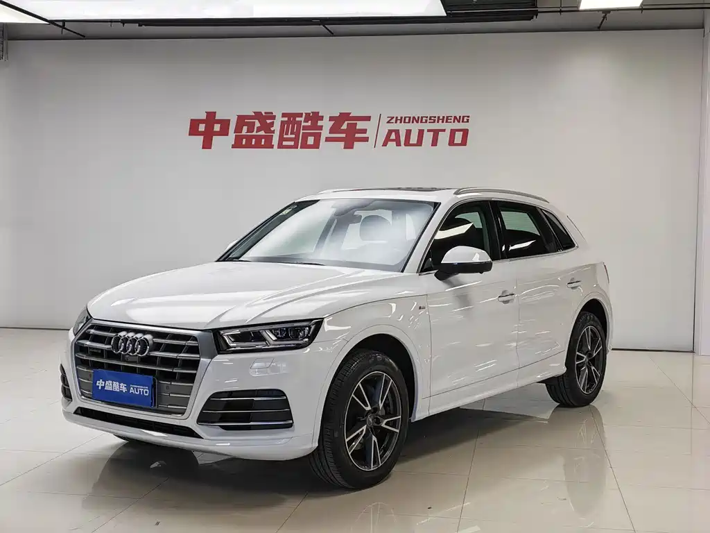 Audi Q5L 2018 40 TFSI enjoys fashionable style, National V купить на сайте DeffCars