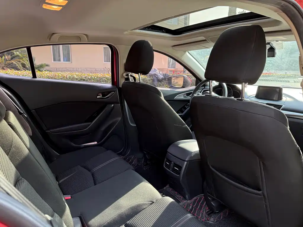 Mazda3 Angkesela 2019 Cloud Control Edition Sedan 1.5L Automatic Comfort Type National VI купить на сайте DeffCars