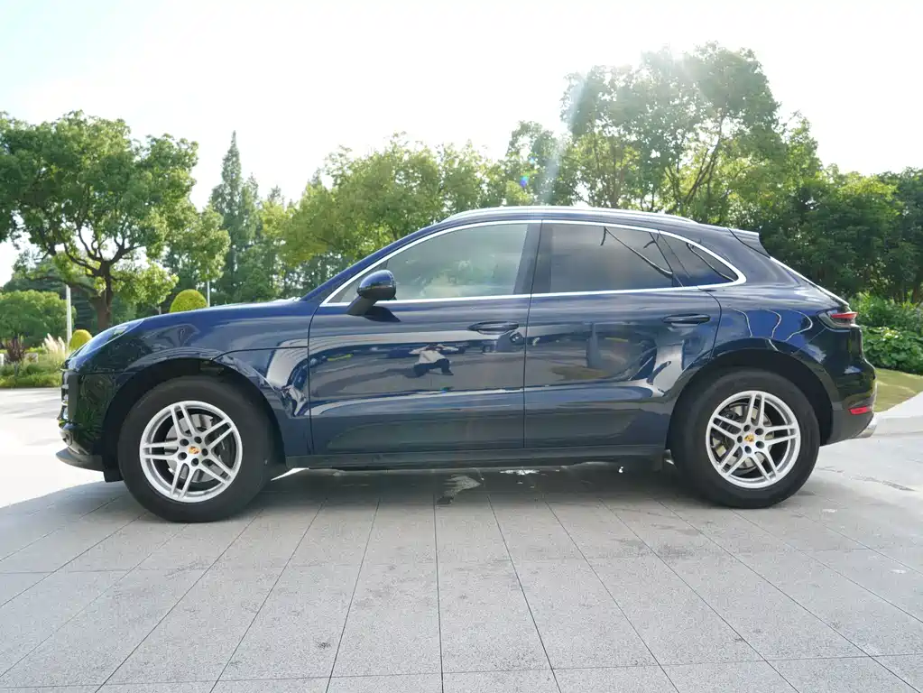 Macan 2020 Macan 2.0T купить на сайте DeffCars