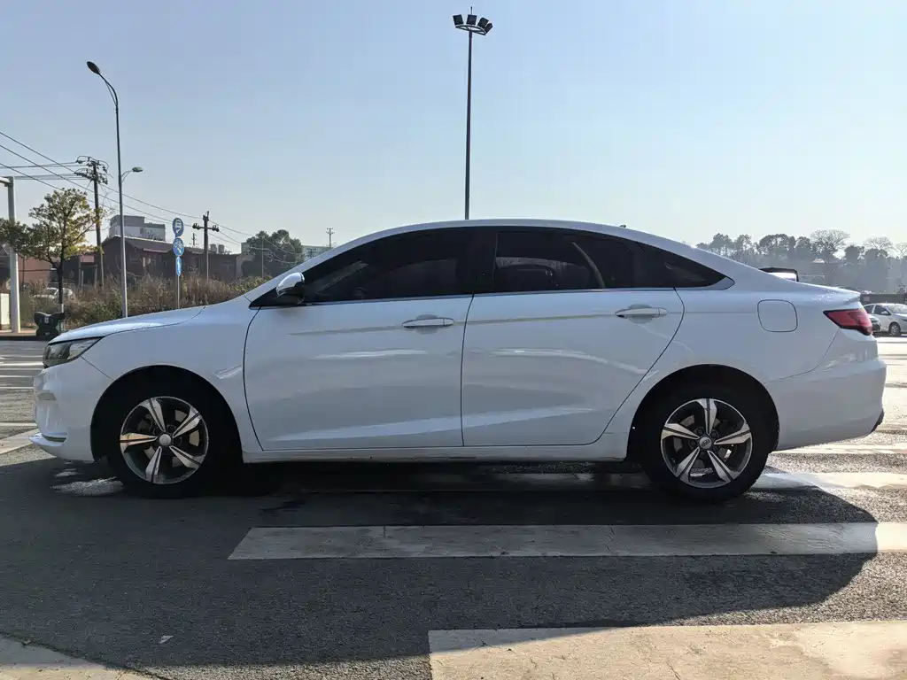 Emgrand GL 2018 1.8L DCT Elite Intelligent Connected Model купить на сайте DeffCars