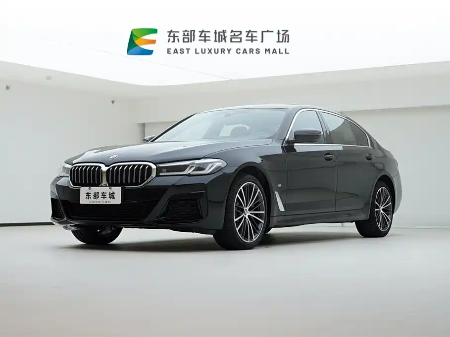 BMW 5 Series 2023 530Li Leading M Sports Package купить на сайте DeffCars