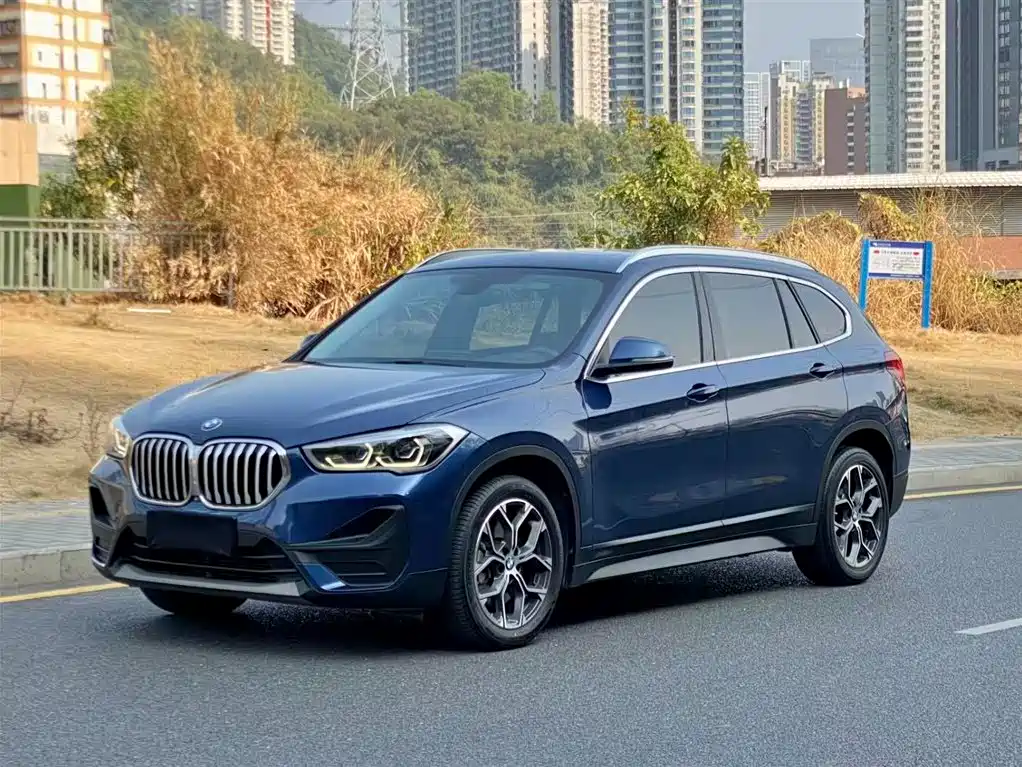 BMW X1 2021 sDrive25Li Leading Model купить на сайте DeffCars