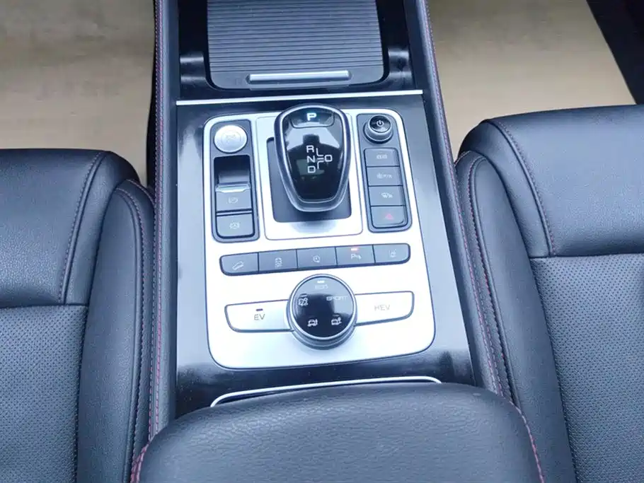 Tangxin Energy 2018 DM 2.0T full-time four-wheel drive intelligent connected creation model 5 seats National V купить на сайте DeffCars