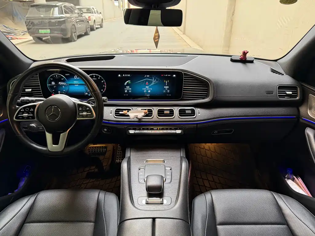 Mercedes-Benz GLS 2023 GLS 450 4MATIC luxury model купить на сайте DeffCars
