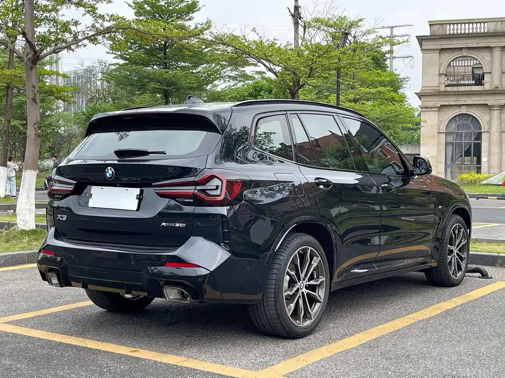 BMW X3 2023 Facelift xDrive30i Leading M Night Package купить на сайте DeffCars