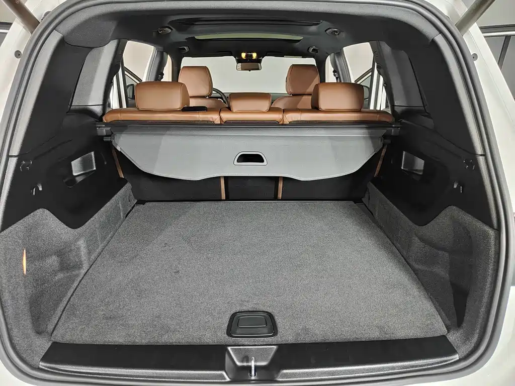Mercedes-Benz GLB 2024 GLB 220 Dynamic купить на сайте DeffCars