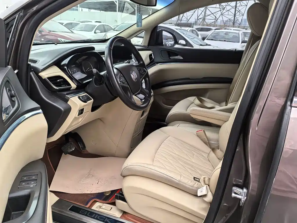 Buick GL8 2023 Land Business Class 652T Luxury купить на сайте DeffCars