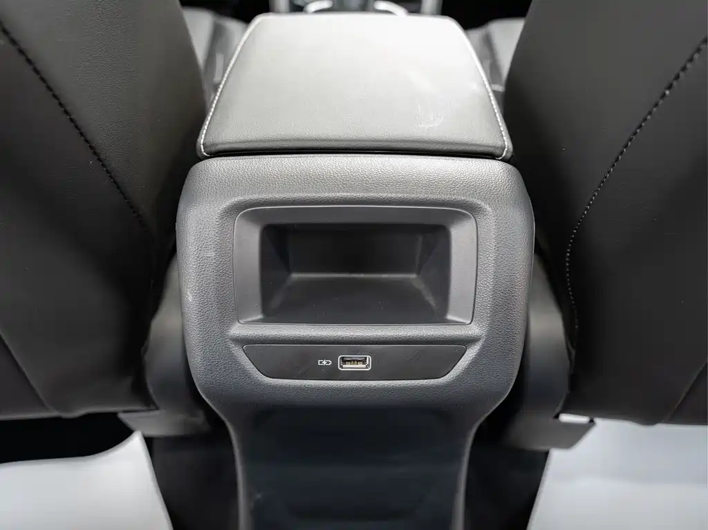 Jetta VS5 2022 280TSI automatic glory type купить на сайте DeffCars