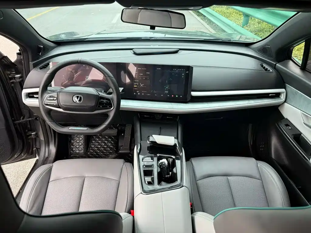 Changan UNI-T 2023 second generation 1.5T premium model купить на сайте DeffCars