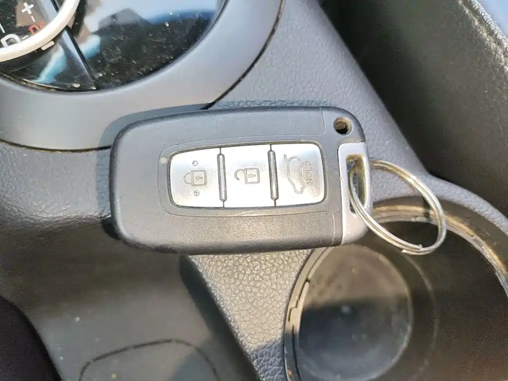 Veloster 2012 1.6T automatic exclusive version купить на сайте DeffCars