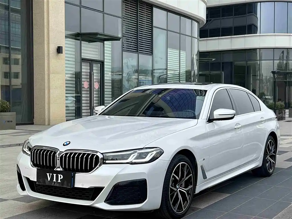 BMW 5 Series 2022 Facelift 2 530Li Exclusive M Sports Package купить на сайте DeffCars