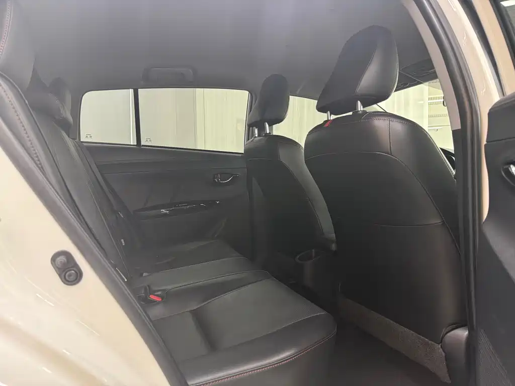 YARiS L Zhixuan 2022 Zhixuan X 1.5L CVT luxury PLUS version купить на сайте DeffCars