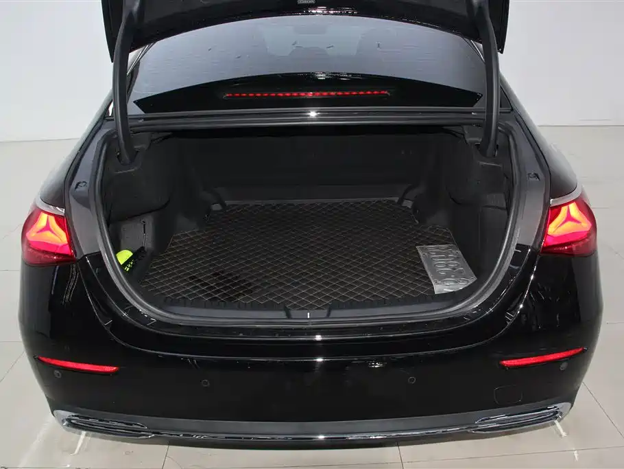 Mercedes-Benz E-Class 2025 facelift E 300 L luxury model купить на сайте DeffCars