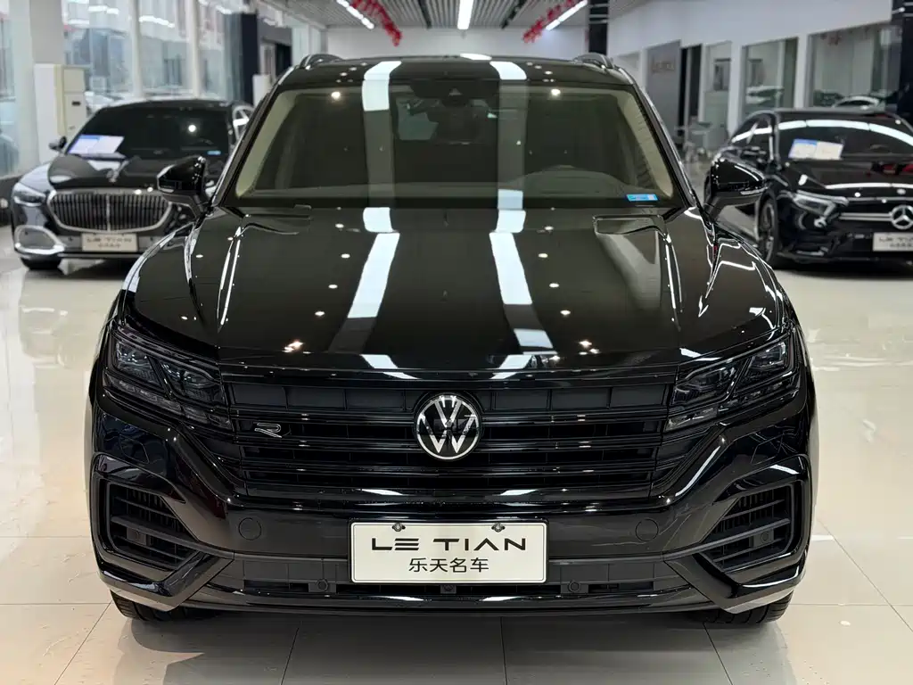Touareg 2023 3.0TSI Ruixiang Edition Obsidian Sports Package купить на сайте DeffCars