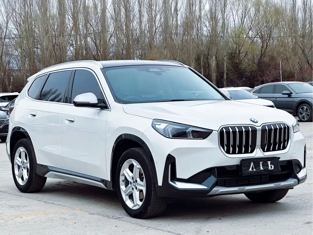 BMW X1 2023 sDrive20Li X Design Package купить на сайте DeffCars
