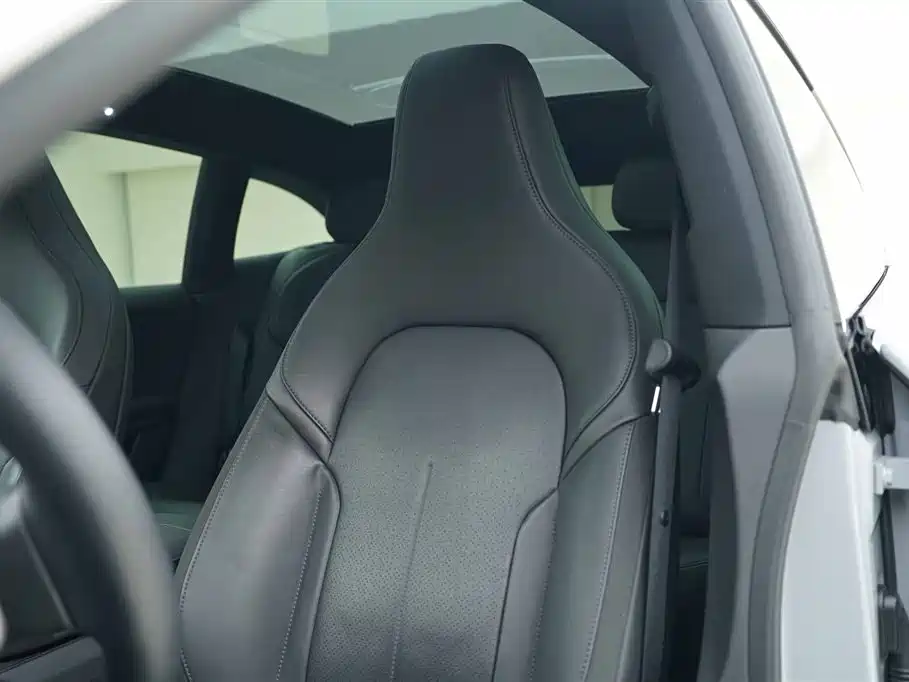 NIO ET5T 2024 model 75kWh Touring купить на сайте DeffCars