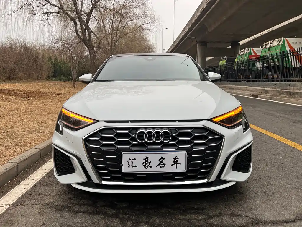 Audi A3 2024 Sportback 35 TFSI stylish and sporty купить на сайте DeffCars