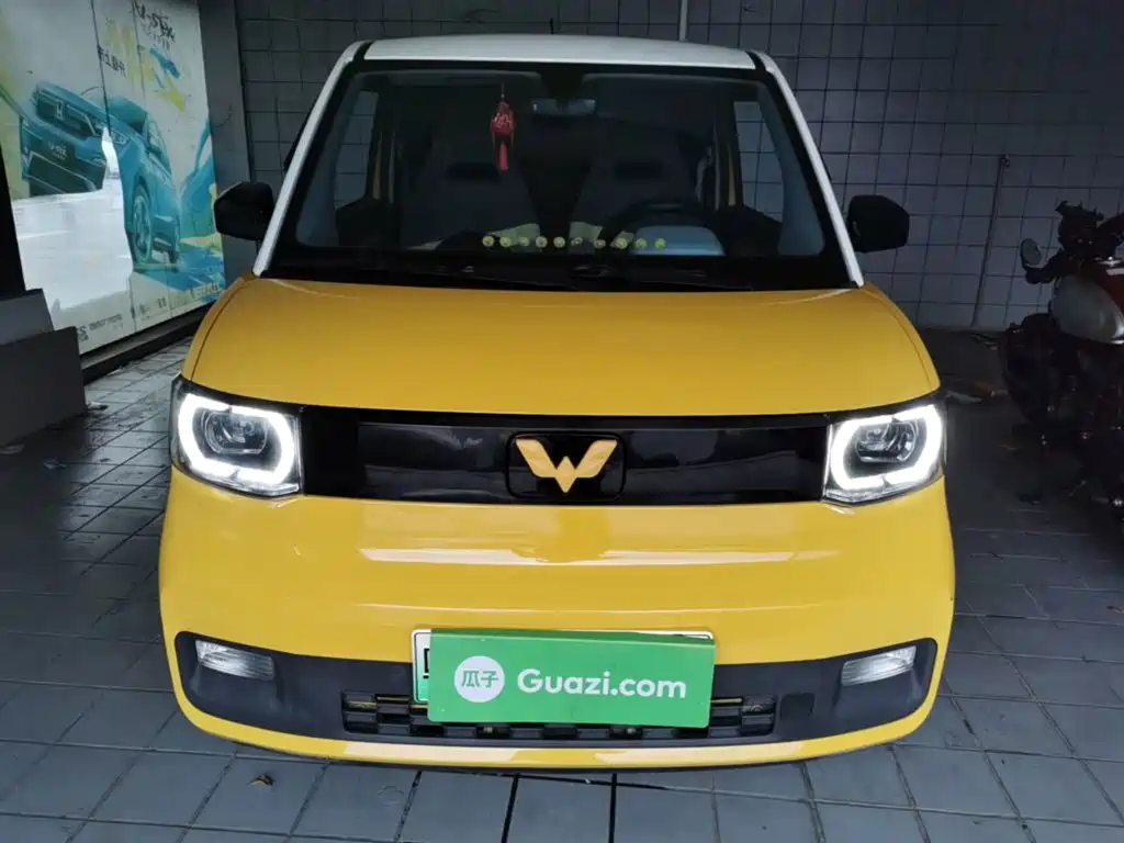 Hongguang MINIEV 2021 Macaron sandwich 170km lithium iron phosphate купить на сайте DeffCars