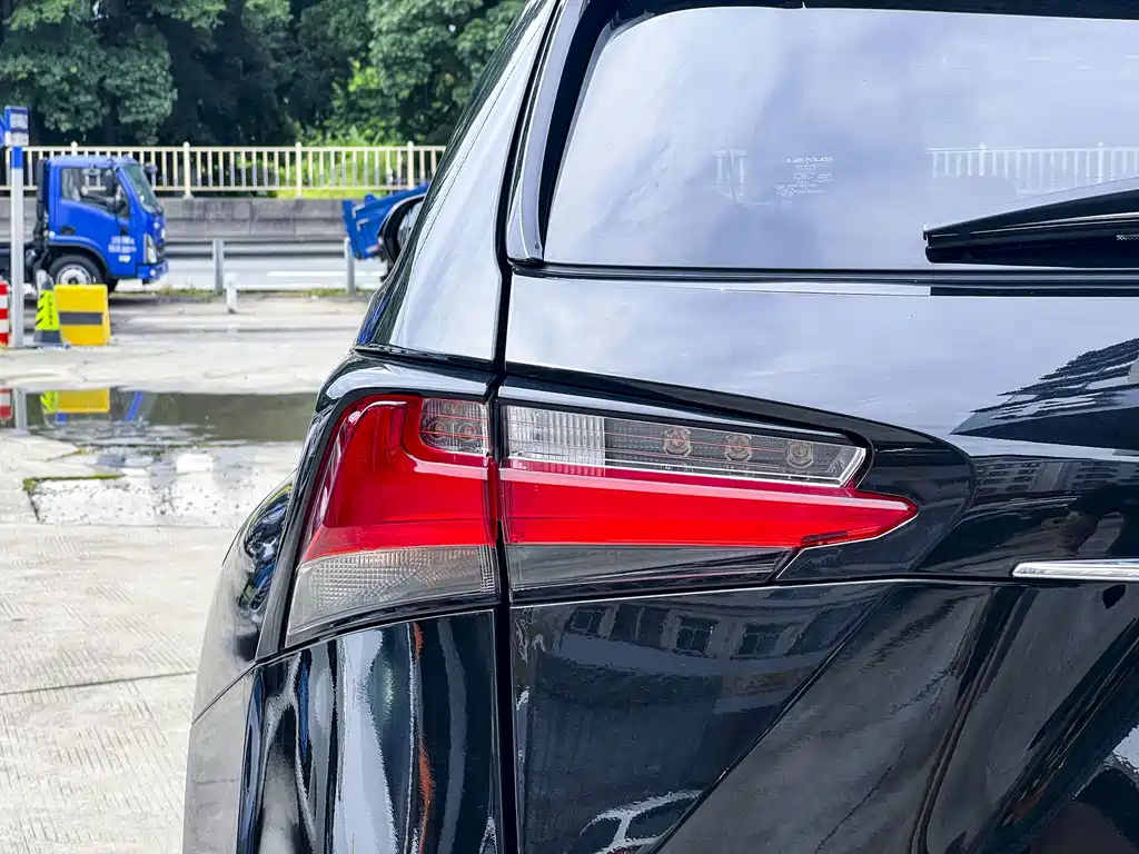 Lexus NX 2015 200t Full Drive Shang Edition купить на сайте DeffCars