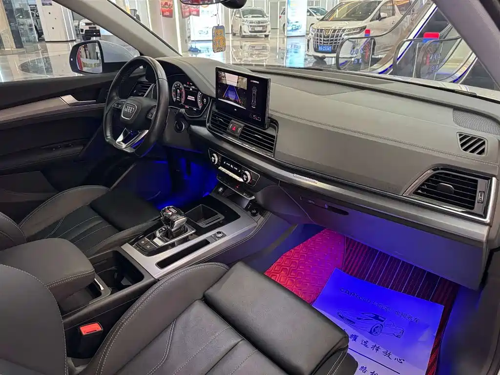 Audi Q5L 2022 40T fashionable and dynamic model купить на сайте DeffCars