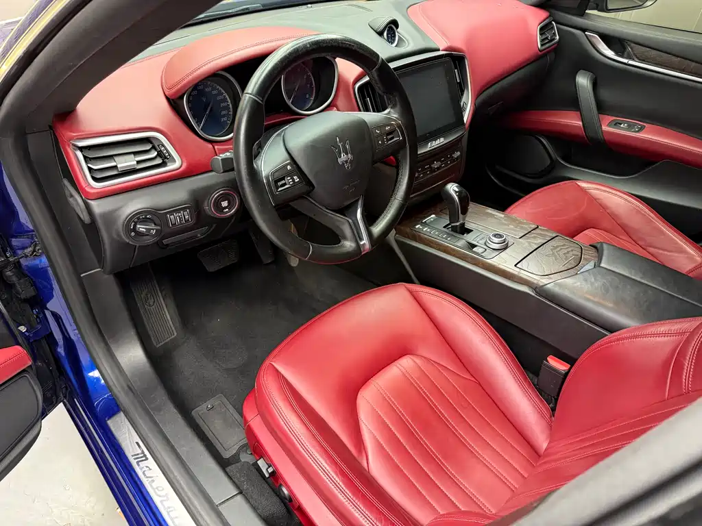 Ghibli 2018 facelift 3.0T standard version купить на сайте DeffCars