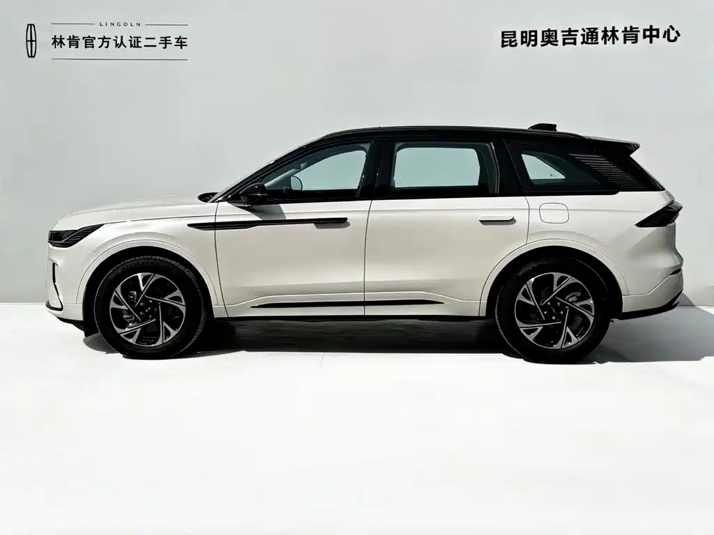 Voyager 2025 2.0T four-wheel drive Zunyi hybrid version купить на сайте DeffCars