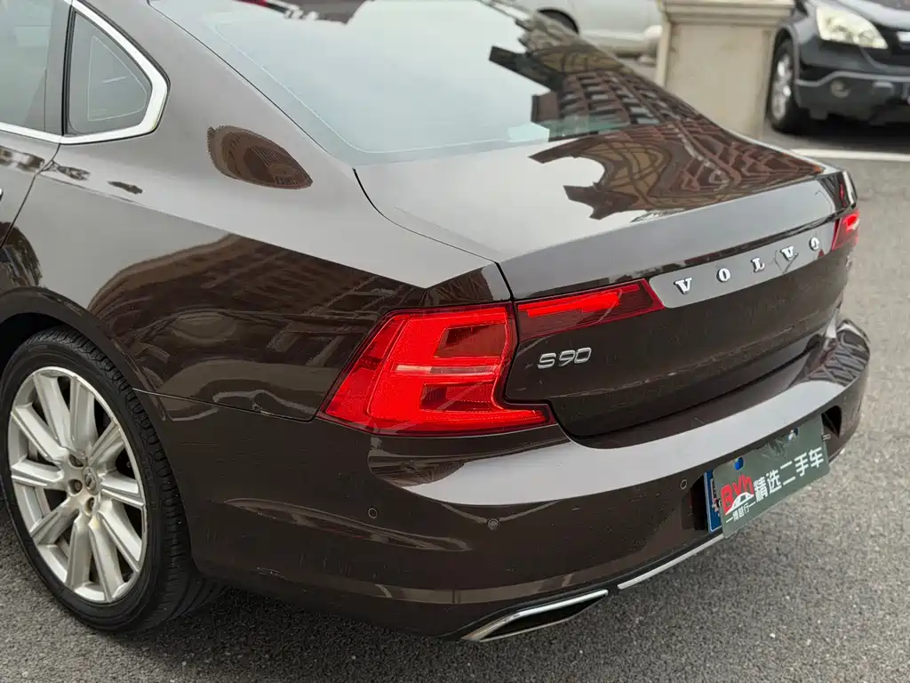 Volvo S90 2017 T5 Zhiya Edition купить на сайте DeffCars