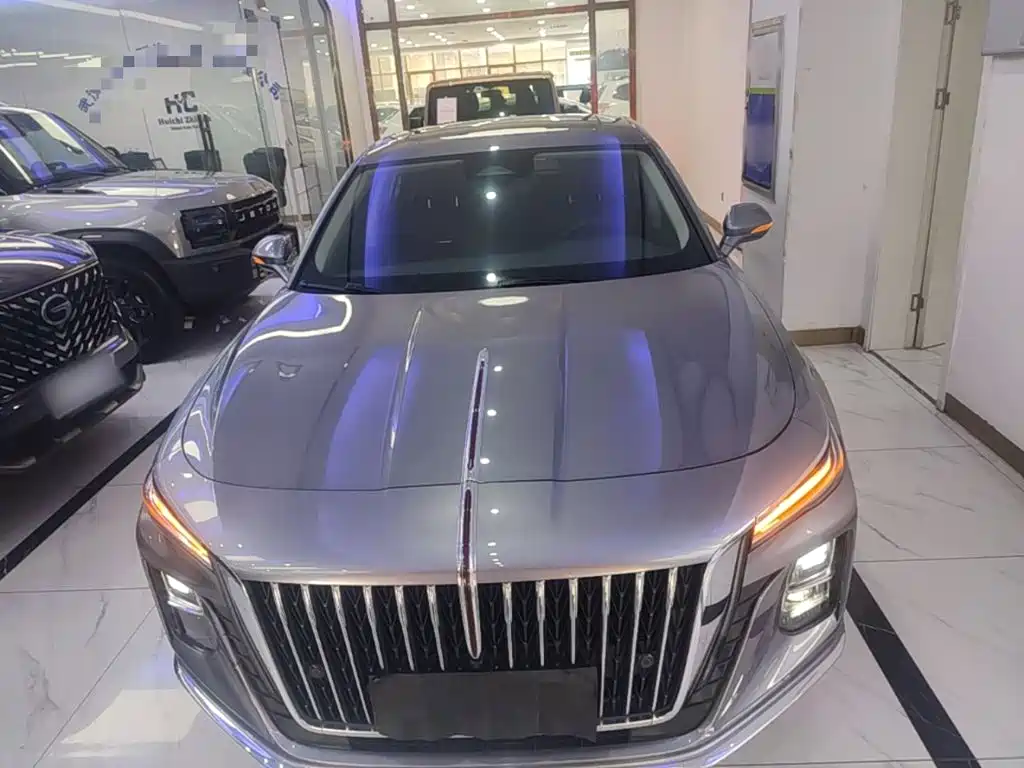 Red Flag Hongqi H5 2023款 1.5T HEV智联旗畅版 купить на сайте DeffCars
