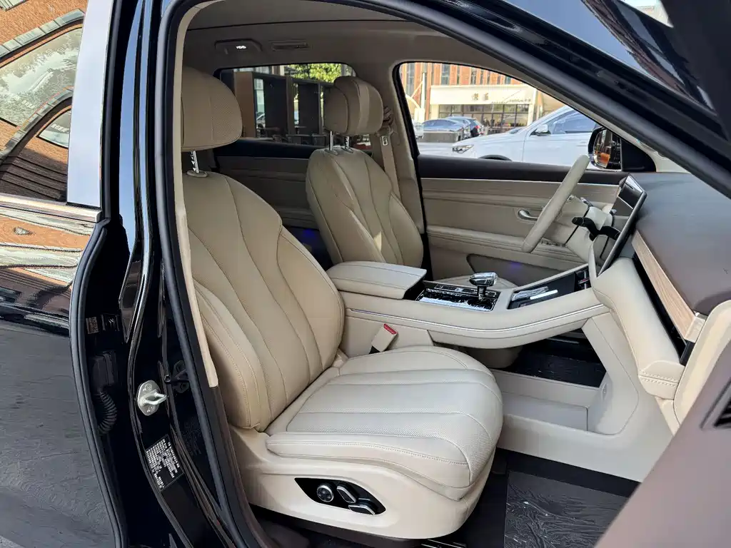 Wenjie M7 2024 1.5T Smart Driving Rear Drive Pro Version 5 Seats купить на сайте DeffCars