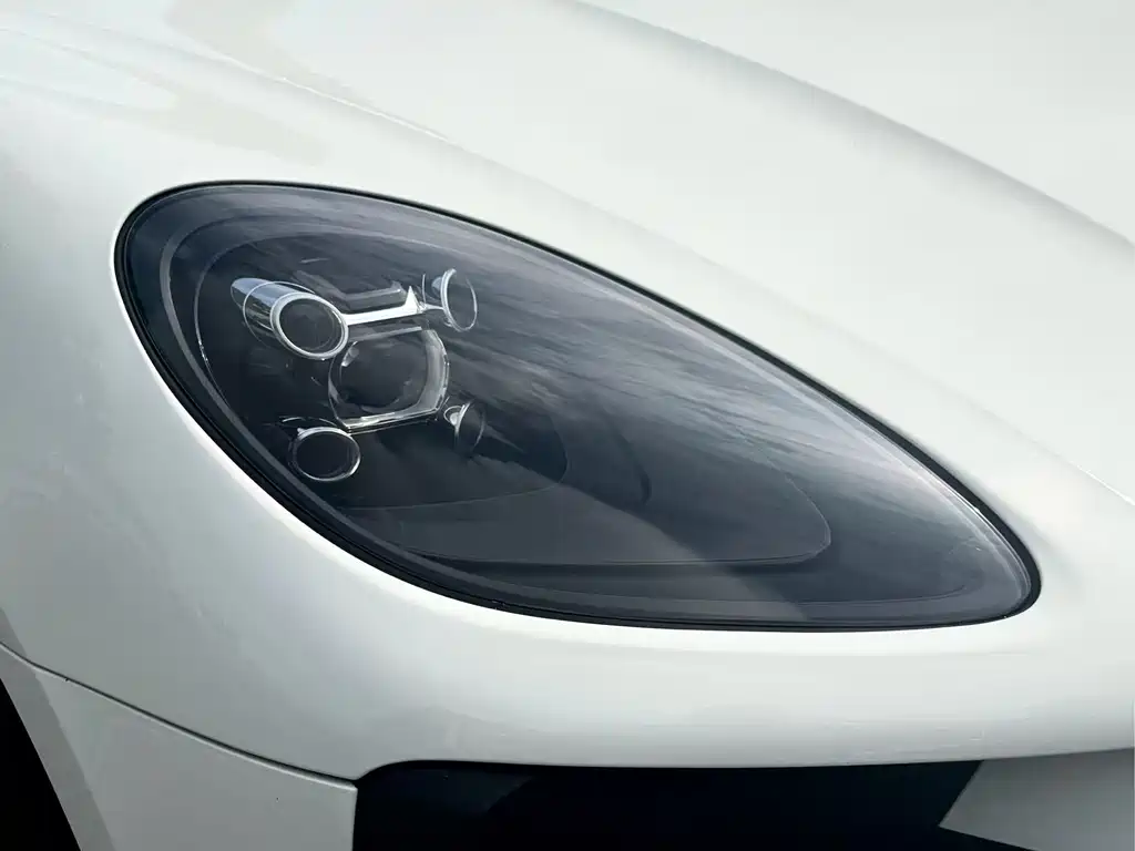 Macan 2021 Macan 2.0T купить на сайте DeffCars