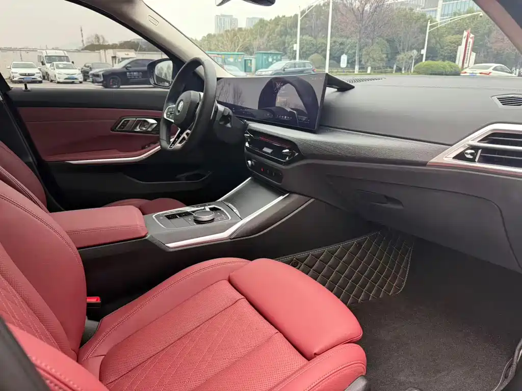 BMW 3 Series 2025 325Li M Sports Package купить на сайте DeffCars