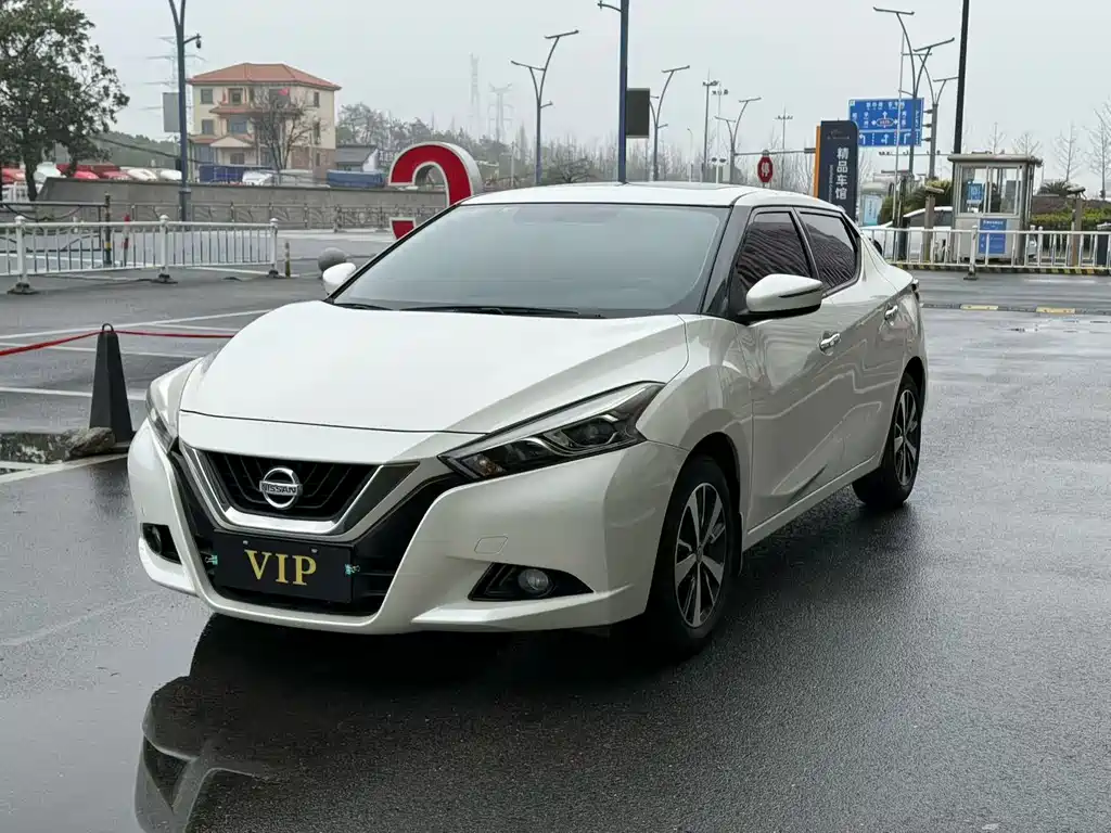Bluebird 2019 1.6L CVT Cool Edition National VI купить на сайте DeffCars