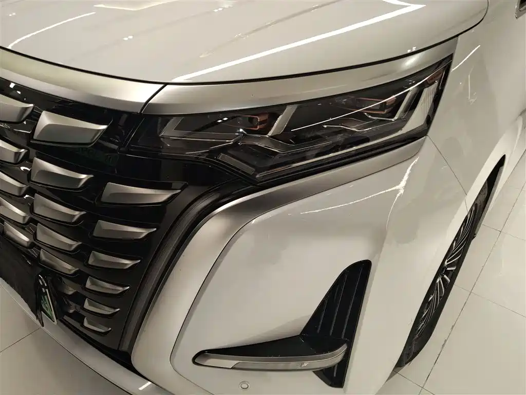 Denza D9 2022 DM-i 970 four-wheel drive flagship model купить на сайте DeffCars