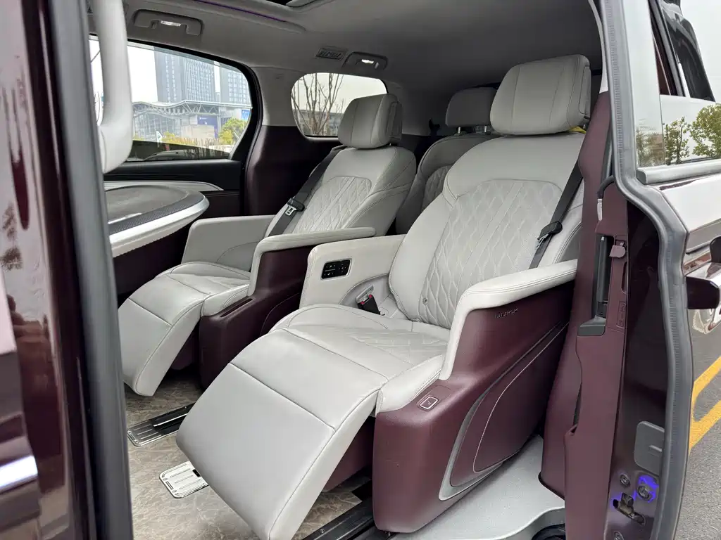 Buick GL8 2022 Avenir Six-seater Xianli Edition купить на сайте DeffCars