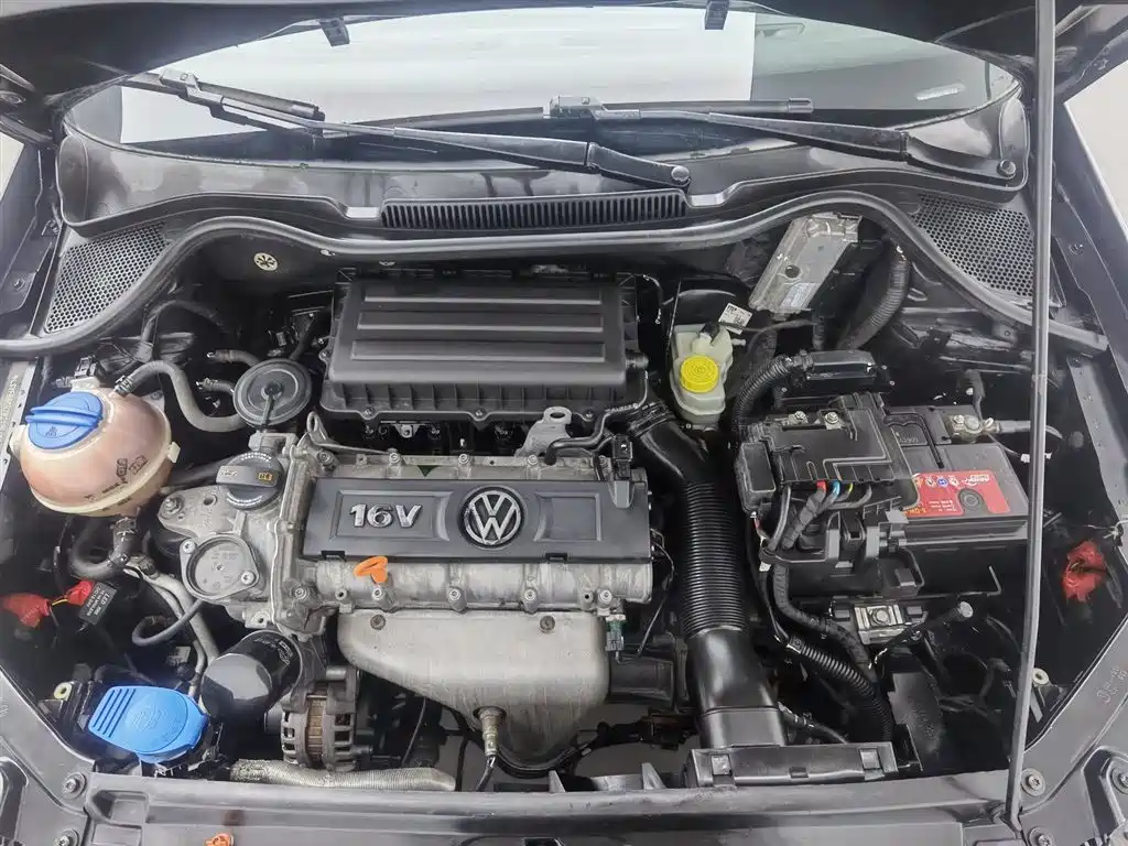 Polo 2011 1.4L automatic cool version купить на сайте DeffCars