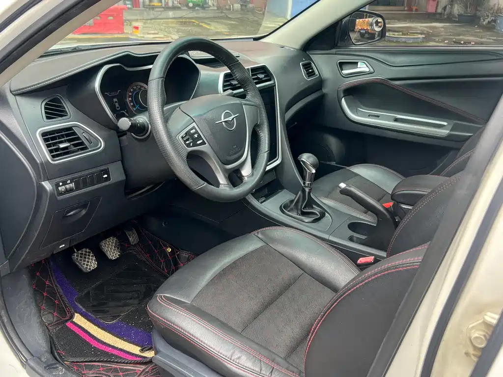 Familia 2017 1.6L manual luxury model купить на сайте DeffCars