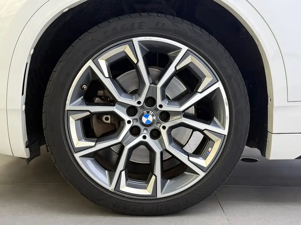 BMW X2 2021 sDrive25i leading M sports package купить на сайте DeffCars