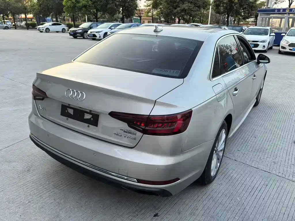 Audi A4L 2019 40 TFSI Enterprising National VI купить на сайте DeffCars