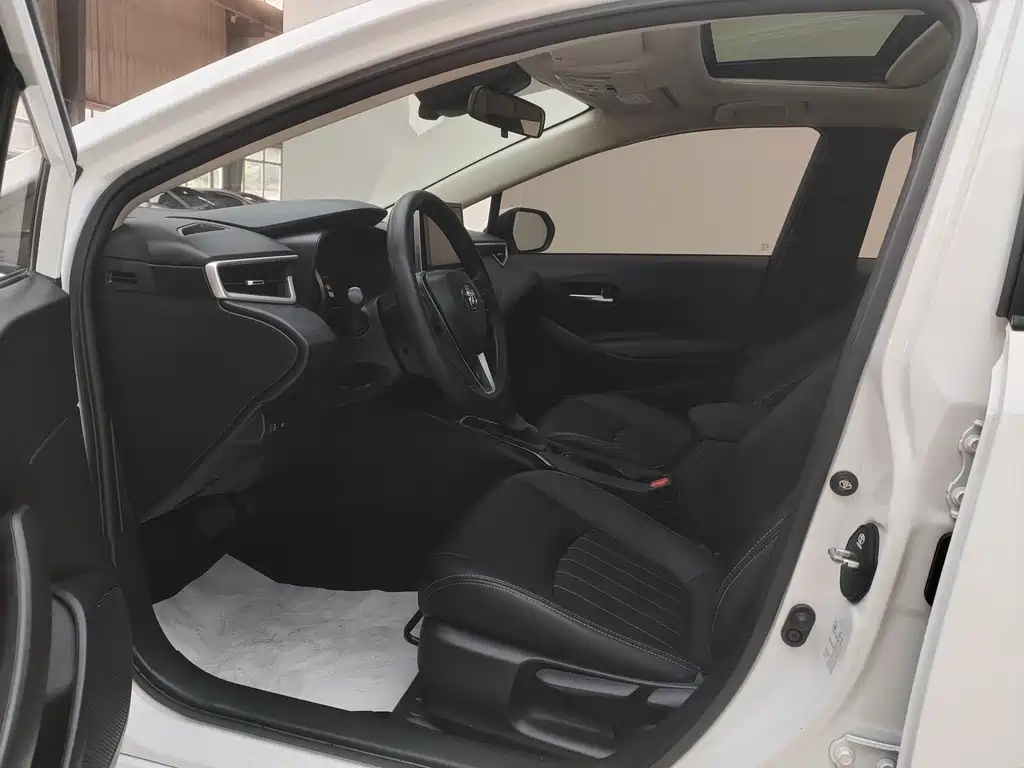 Corolla 2021 1.2T S-CVT Elite PLUS version купить на сайте DeffCars