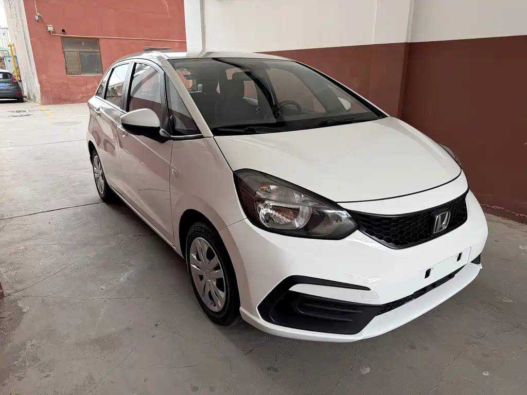 Fit 2023 1.5L CVT Trendy Edition купить на сайте DeffCars