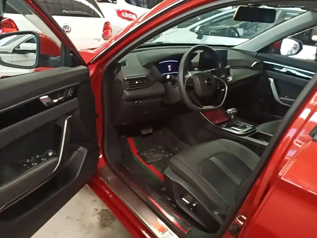 Yixuan 2020 230T automatic dazzling version купить на сайте DeffCars